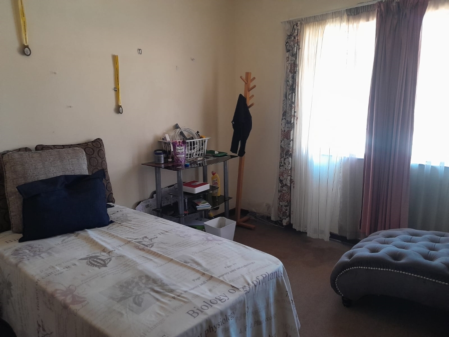 3 Bedroom Property for Sale in Protea Park North West